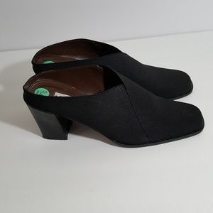 Donald J Pliner Black Mules *Size 7.5 Narrow*